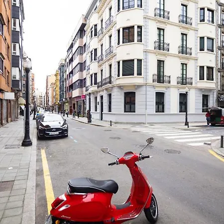 Nin Centrico Y Acogedor Apartamento En * Gijon